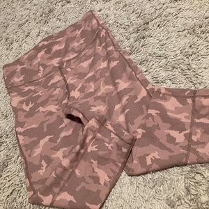 Athleta Crop Leggings